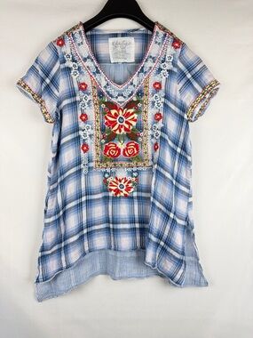 Kyla SEO Blue Plaid Embroidered V-Neck Tunic with Floral Motif boho size S